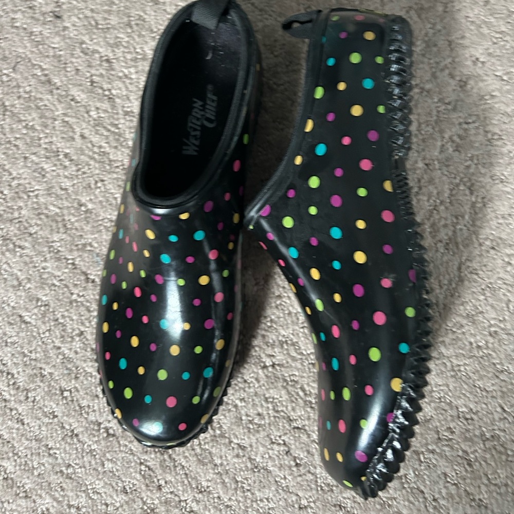 Women’s Rain Shoes size 9